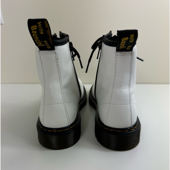 Dr. Martens White‎ Combat Boots Zavala  Youth Size 5 - Picture 6 of 10